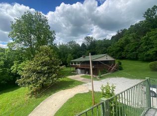 9740 McCowans Ferry Rd, Versailles, KY 40383