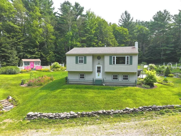 495 Browns Trace, Jericho, VT 05465