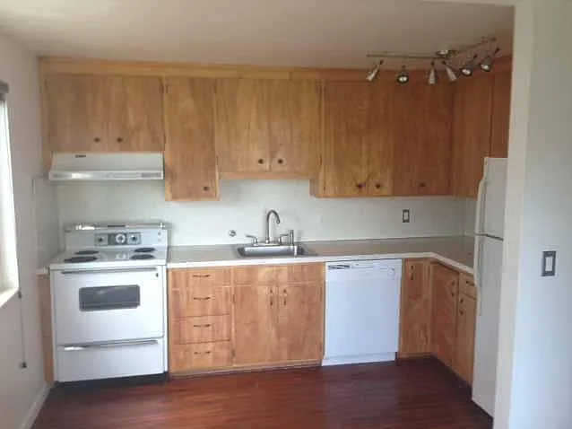 619 Prospect St — Photo 4