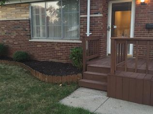 351 N Leona Ave, Garden City, MI 48135