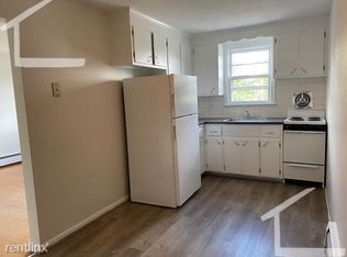 206 High St APT 7G, Waltham, MA 02453