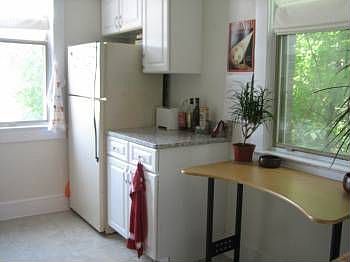 2nd image of 1725 Lanier Pl NW APT 8D