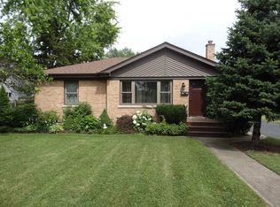1801 Dexter Ln, Des Plaines, IL 60018