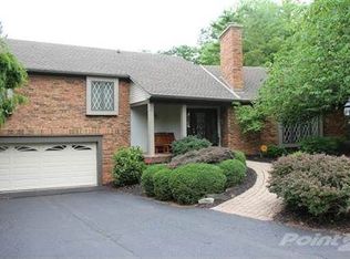 91 Winston Hill Rd, Fort Thomas, KY 41075