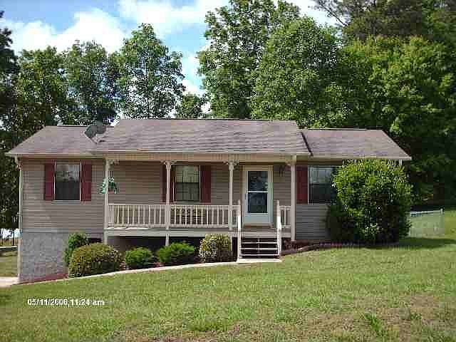 1st image of 185 Willbrook Cir NE