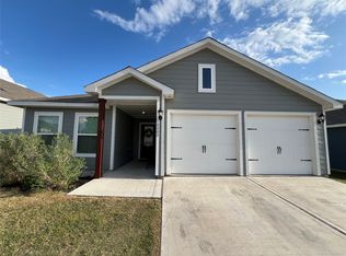 10809 Copper Hills Ln, Fort Worth, TX 76108