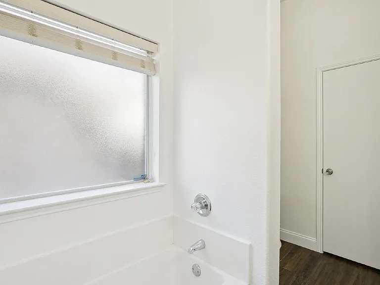 1446 Sax Leigh Dr — Photo 14