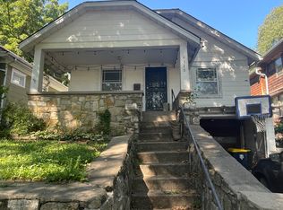 4528 Terrace St, Kansas City, MO 64111