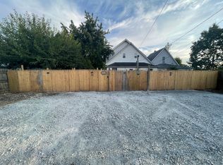 32 E Regent St, Indianapolis, IN