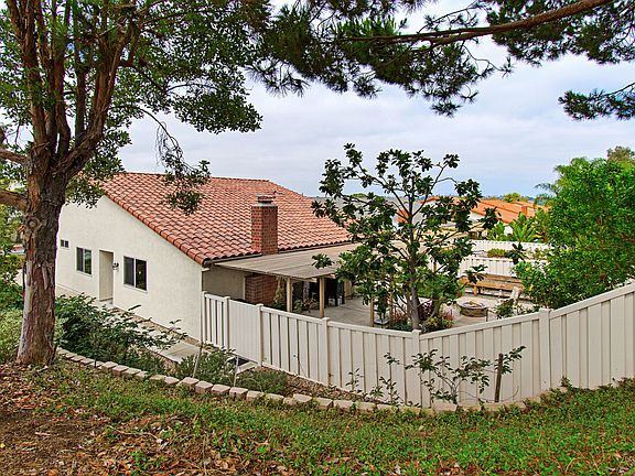 4th image of 3574 Sky Haven Ln