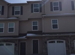 3922 Birchwood Cir, Harrisburg, PA 17110