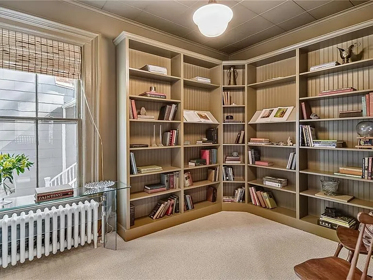 213 Park PL — Photo 37