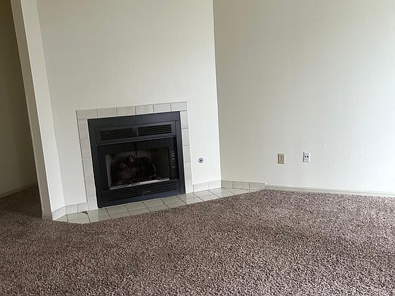 2nd image of 461 W Sunnyview Dr #3