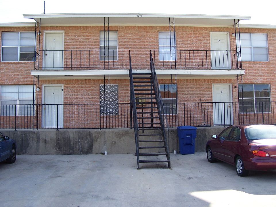 1st image of 1308 Brown Dr APT C