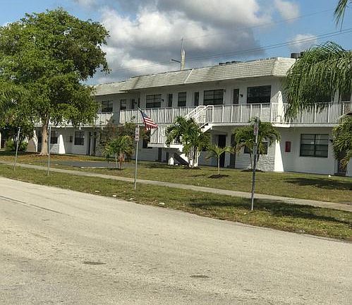 3rd image of 301 NW 32nd Ct #11495742