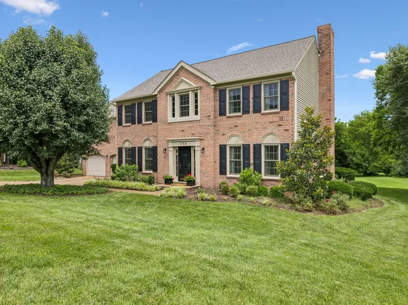 704 Helmsdale Pl S, Brentwood, TN 37027