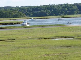 345 Central Ave, Marshfield, MA 02050