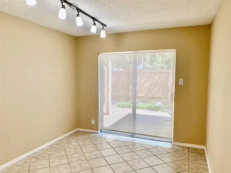 7922 N Ridgeline — Photo 8