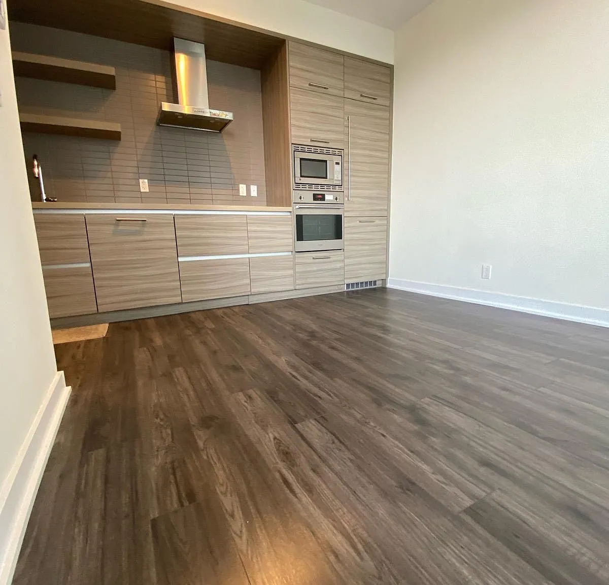 1 bed, $2,100 — Photo 3