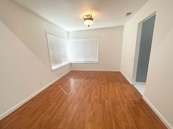 5th image of 3310 San Carlos Way