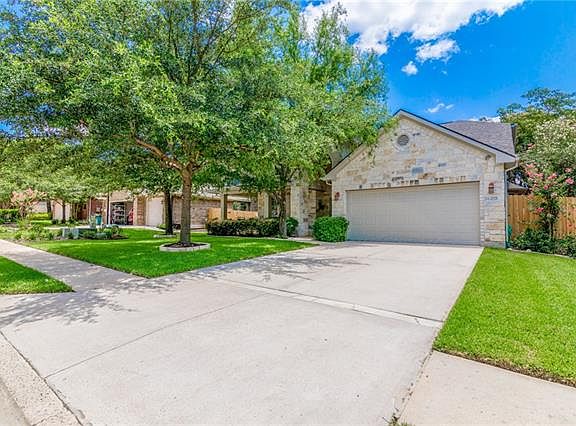 2nd image of 2721 Cedar Springs Pl