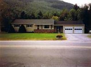 247 Lancaster Rd, Northumberland, NH 03582