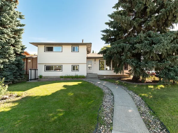 11 Oatway St, Spruce Grove, AB T7X 2E5