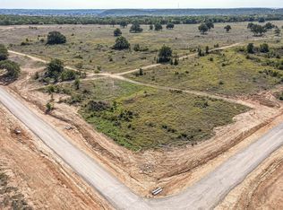 44 Sportsman Dr, Mineral Wells, TX 76067