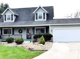 9954 Windjammer Trl, Aurora, OH 44202