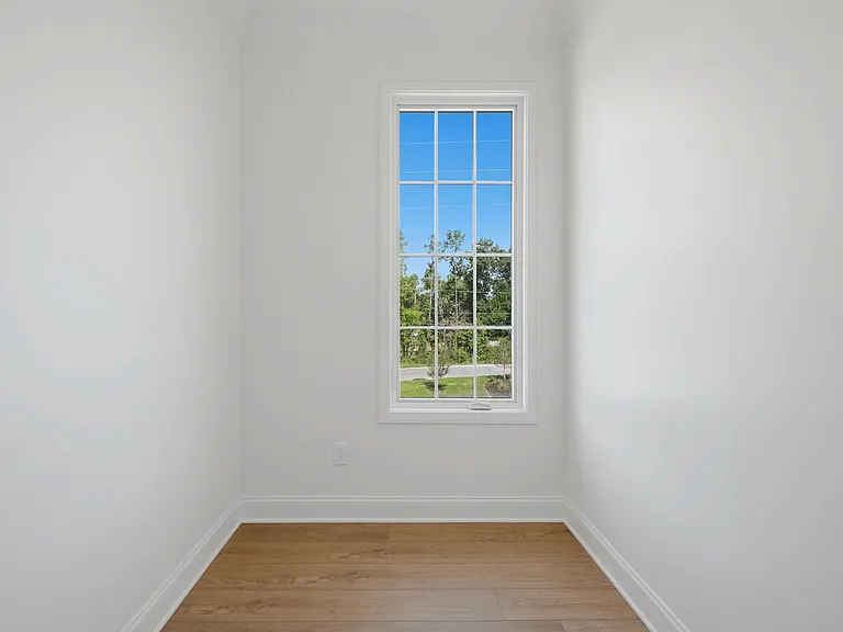 1890 Dawson Cir — Photo 24