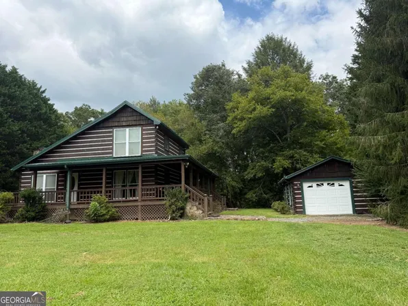 215 Hemlock Dr, Suches, GA 30572