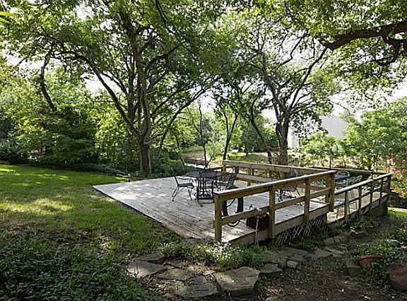 3rd image of 2968 Maydelle Ln