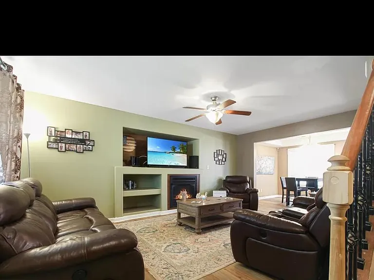102 Cornwallis Dr — Photo 3
