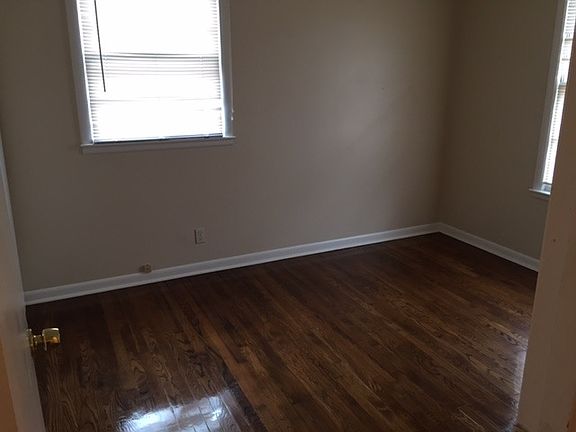 Bedroom #1