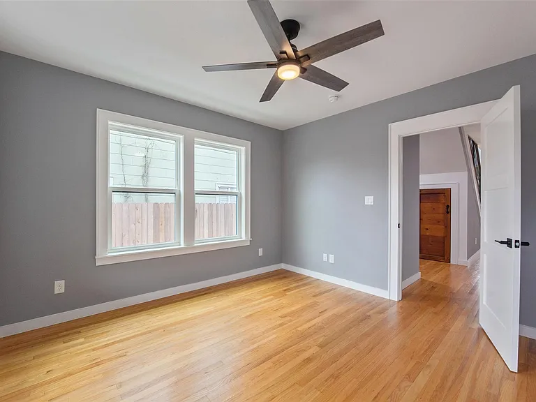 1459 Munger St — Photo 18