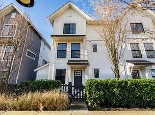 5945 176a St #4, Surrey, BC V3S 0A2
