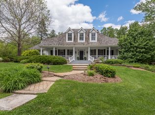 21W410 Acorn Ave, Glen Ellyn, IL 60137