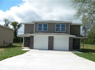 6200 SW Chickadee St #2, Bentonville, AR 72712