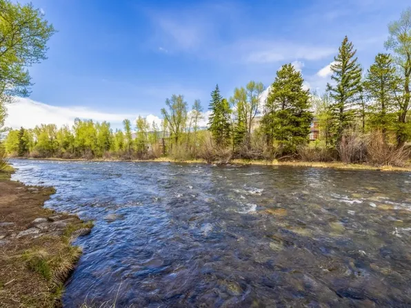 930 Blue River Pkwy #621, Silverthorne, CO 80498