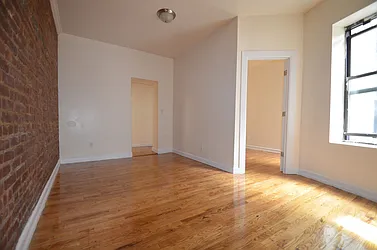 Rented by CITY SKYLINE REALTY INC