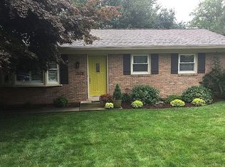 2528 Speckled Dr, East Petersburg, PA 17520