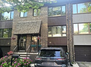 85 Dogwood Ln, Staten Island, NY