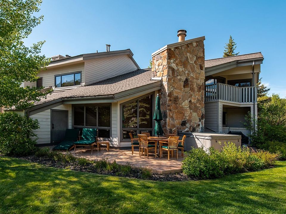 1st image of 1436 Deer Valley Dr N