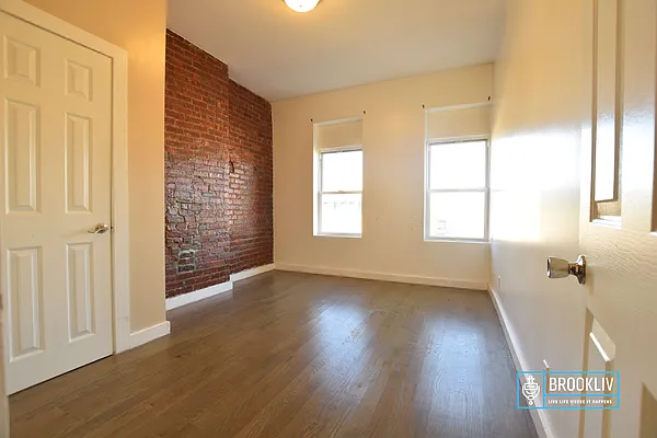 Rented by null | media 12