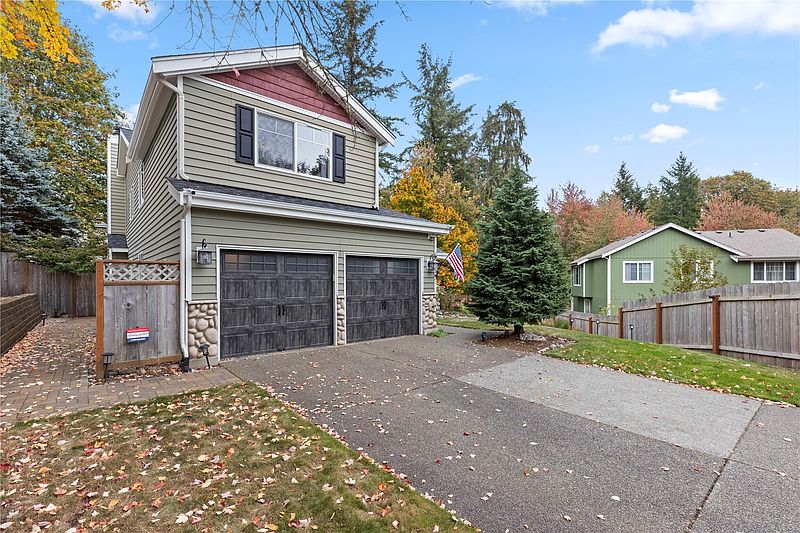 2nd image of 6319 Greengate Place SE