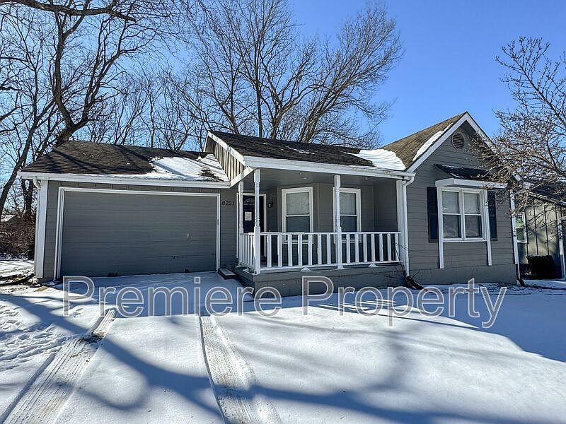1st image of 8221 E 72nd Ter