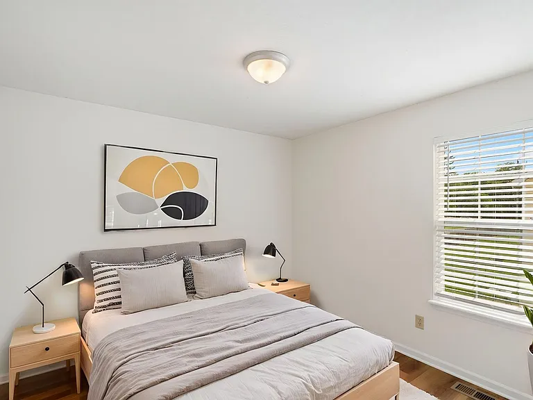 4302-4304 Cheryl Ct. — Photo 26