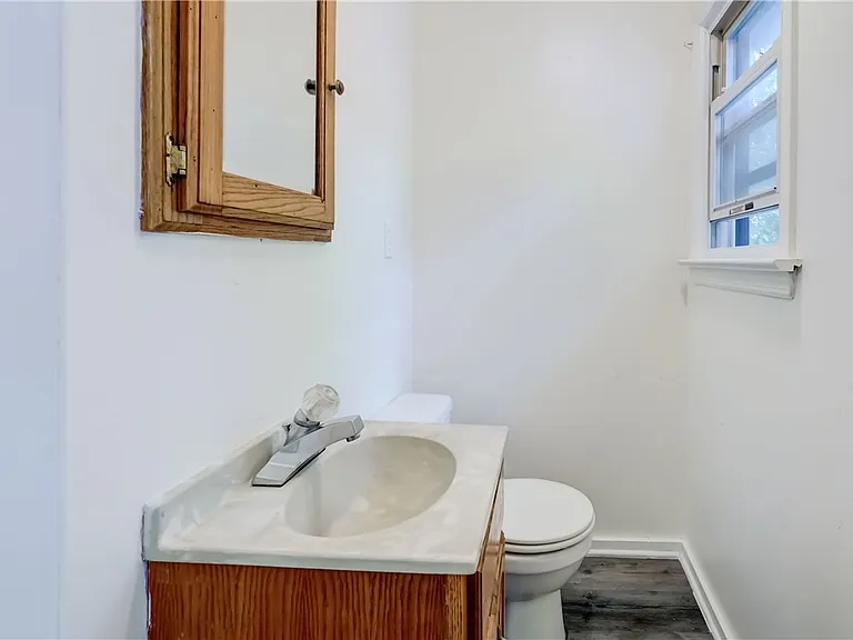 49 Depew St — Photo 14