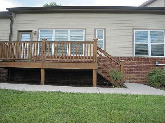 2nd image of 1139 Saddlebrook Dr