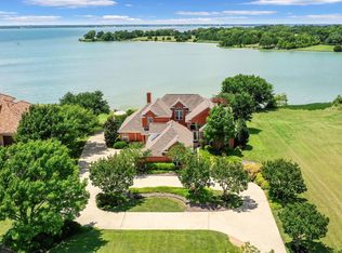 307 Drew Ln, Heath, TX 75032